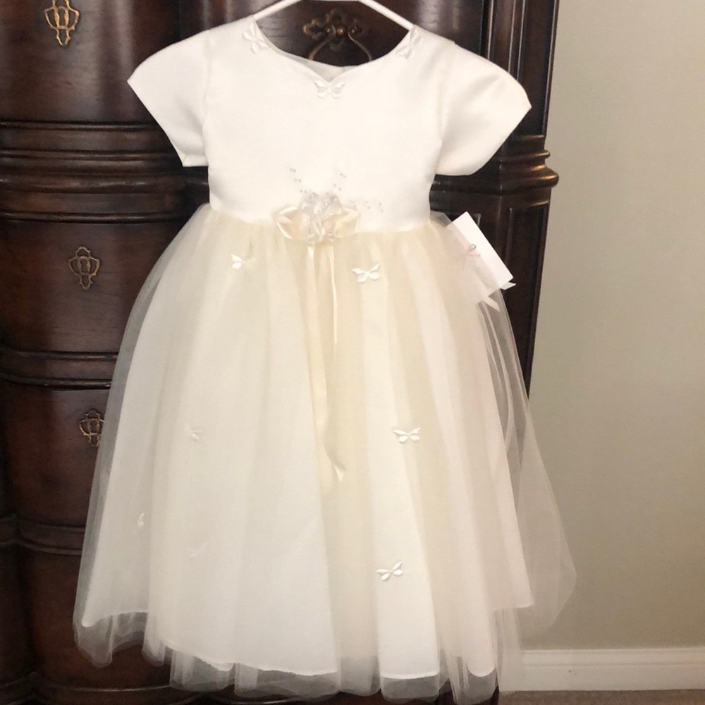 Satin and Tulle little girls ivory flower girl dress size 6
